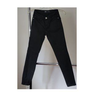 Zara black skinny jeans size US 2